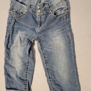 No Boundaries Juniors Capris